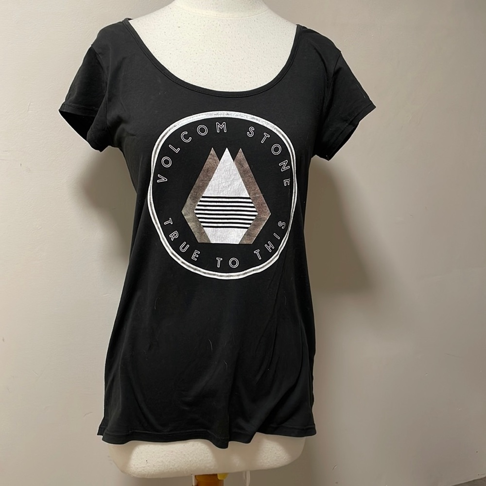 Volcom scoop neck tee